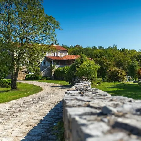 Hotel Stancija Vigini Makovci
