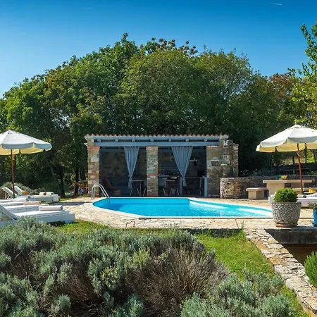 Stancija Vigini Hotel 3*