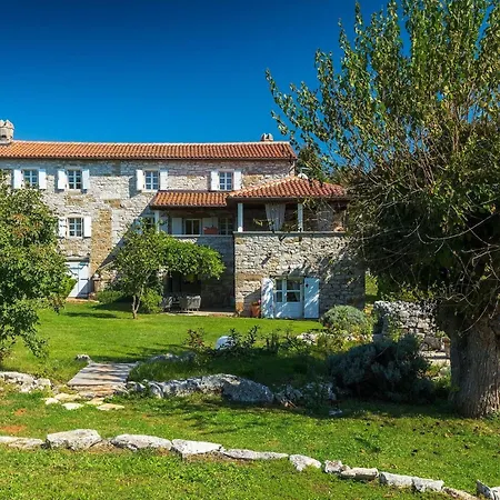 Stancija Vigini Hotel Makovci